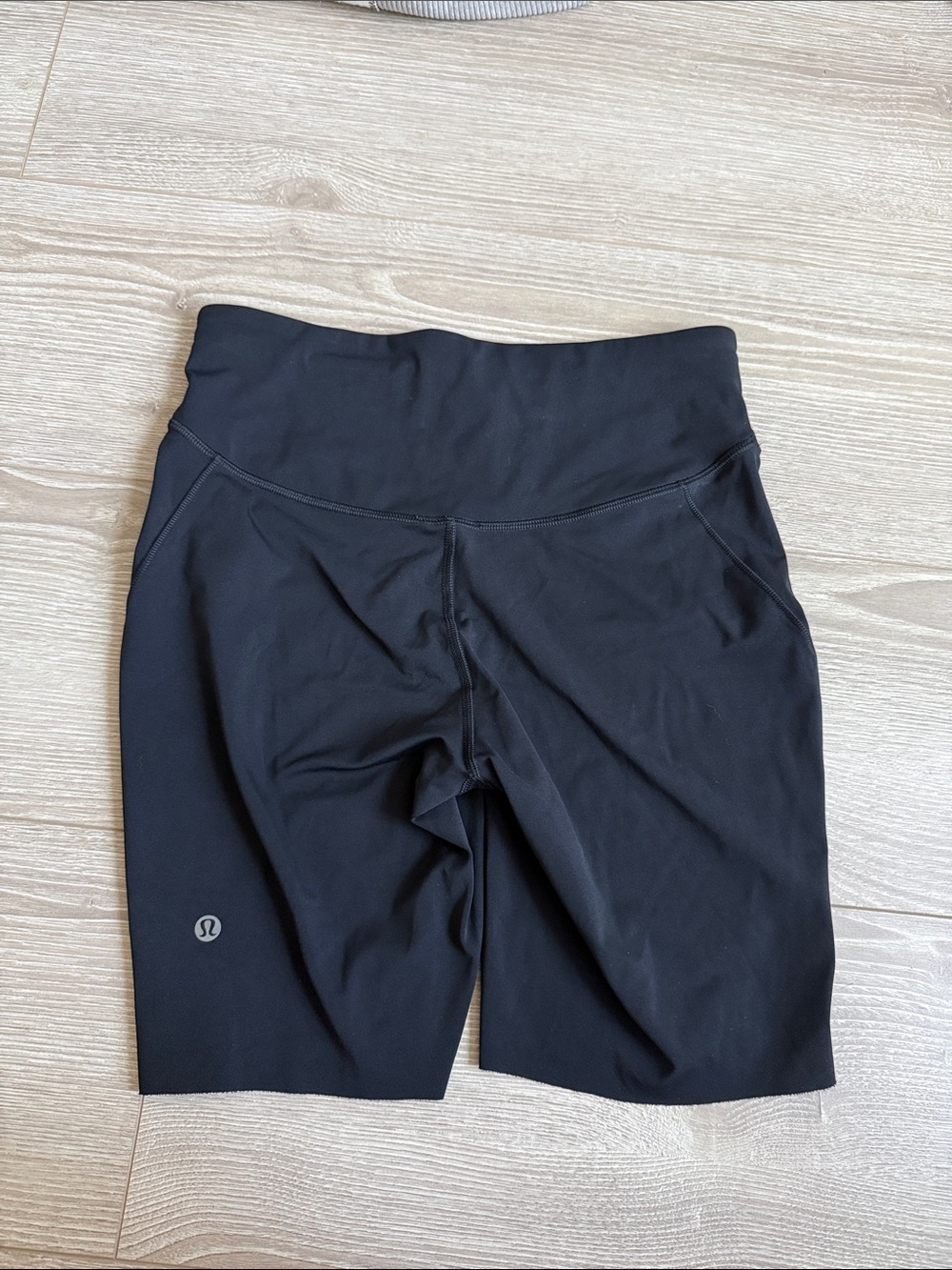 Lululemon Base Pace 8” Bike Shorts - Picture 2 of 7